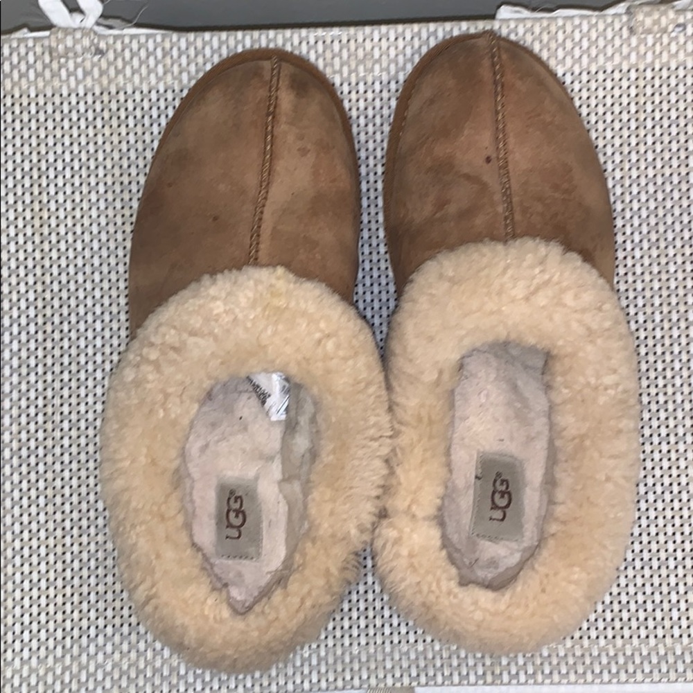 Ugg Slippers - women’s